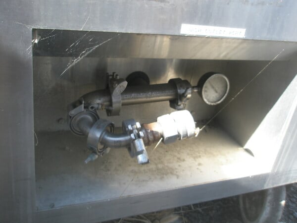 Bebco Industries #102, Tank Cleaner, (3) 25 gallon compartments for cleaning chemicals, (3) 1/2" diaphragm - Image 10