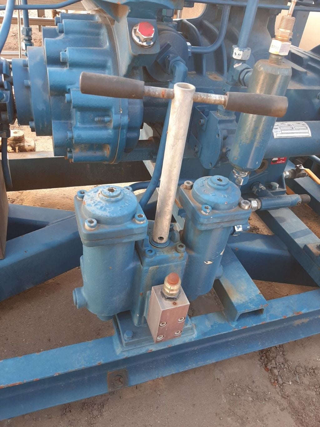 75 HP Aerzen #Series-VM30, Biogas Oil-Injected Screw Compressor, 640 cfm, 8 GPM pump, 200 psi shell, 150 psi - Image 5