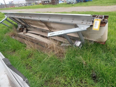 18" wide x 11' long, Belt Conveyor, 6" width side inspection tables - Image 6