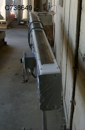 2.75" wide x 7' long, TL Systems, Stainless Steel Belt Conveyor, 12" diameter Accumulation table, 115 V - Image 1
