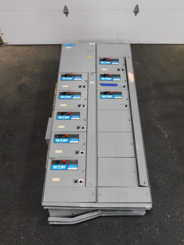 Goulds, 2 section 600 a motor con, (8) 12" MCC buckets, 480 Volts - Image 2