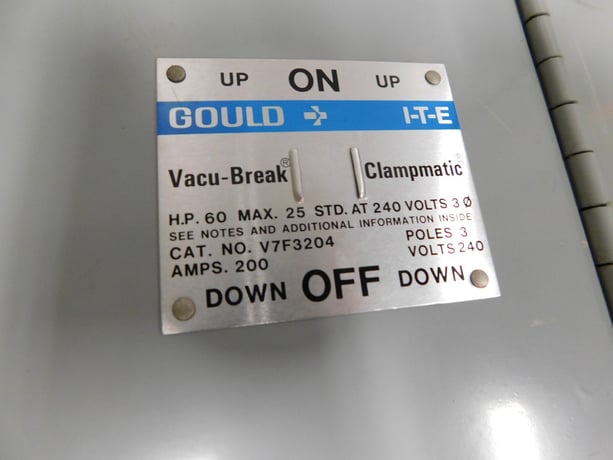 400 Amp. Goulds, VB Series 6 I-T-E, panel board/switchboard, 120/208 Volts 3 phase - Image 7