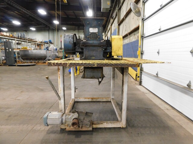 Jeffrey #PUL, 15 x 28 swing hammer pulverizer, 15 HP, 3520 RPM, 3 phase - Image 4