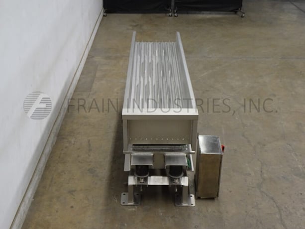 24" wide x 9.4' long, Smalley #Emc2+, Stainless Steel trough style vibratory feed conveyor with 12 lanes & 2 - Image 3