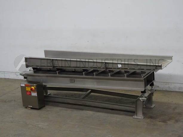 24" wide x 9.4' long, Smalley #Emc2+, Stainless Steel trough style vibratory feed conveyor with 12 lanes - Image 5