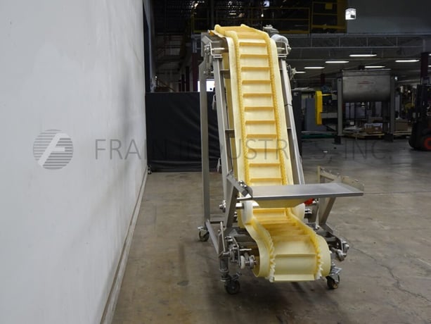 Woods Fabrication, Z style inclined cleated feeder conveyor - Image 2