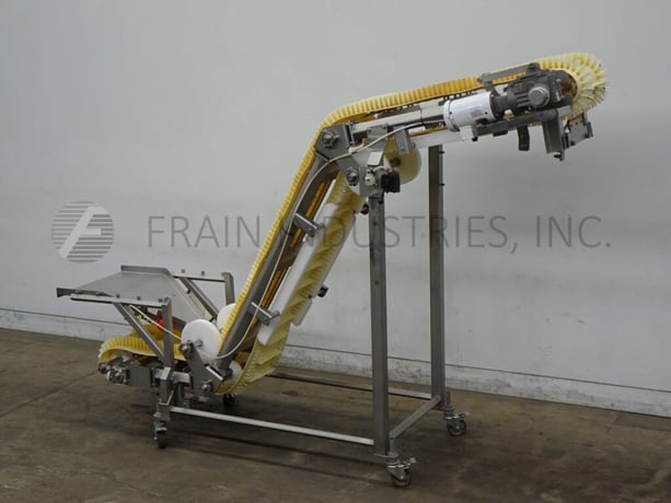 Woods Fabrication, Z style inclined cleated feeder conveyor - Image 5