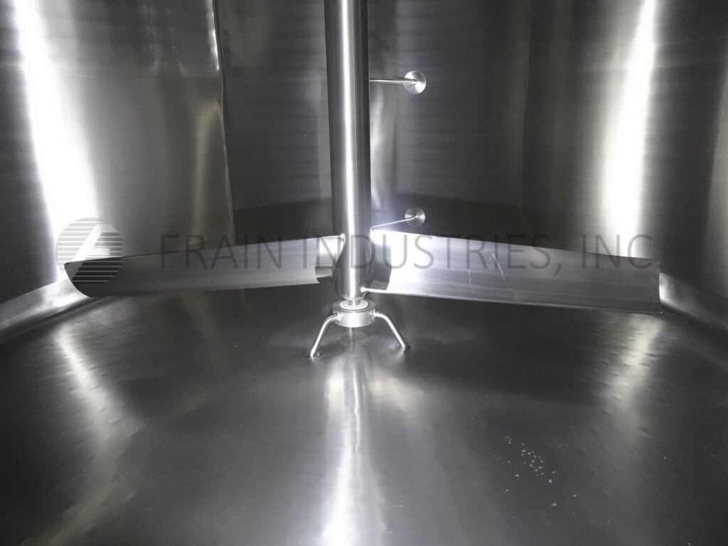 3500 gallon Walker, 304 Stainless Steel jacketed process tank, 82" dia. x 162" straight wall, 100 psi - Image 2