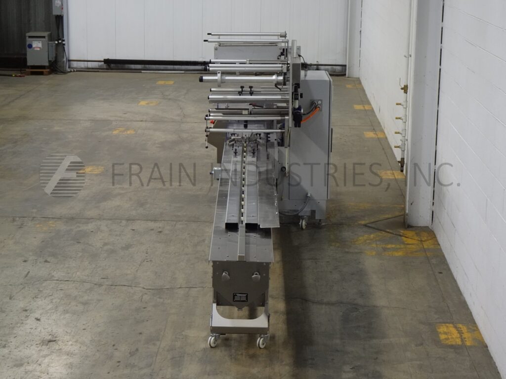 Bosch #201, 2-up, horizontal, continuous motion flow wrapper, 50-250 packages per minute, mounted on height - Image 4