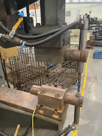 100 KVA Standard #PP1-24-100, press type projection welder, 24" throat, Entron EN1000 Control - Image 2