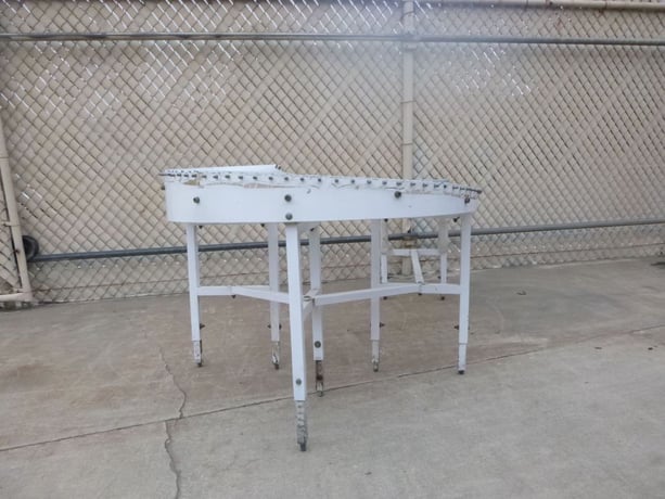 17" wide x 60' long, Gravity Incline Roller Conveyor, mild steel frame, 1" diameter Galvanized rollers, 15" - Image 3