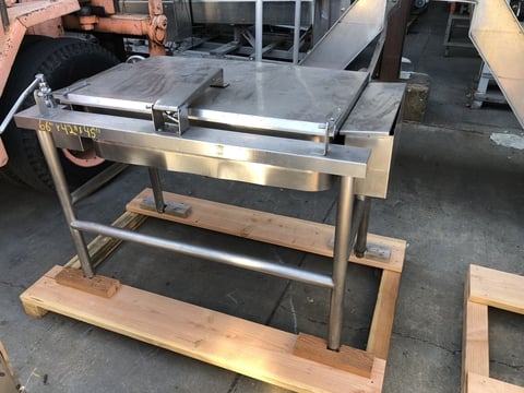 Groen #FPC-4C, Electric Braising Pan, Stainless Steel, 41" L x 25" width x 7" deep Pan, 14.3 kW, 208 V - Image 2