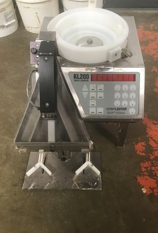 Kirby Lester #KL200, Tablet/Capsule Counter, Stainless Steel, 1920 tablets/min., 22 mm L x 19 mm width max - Image 1