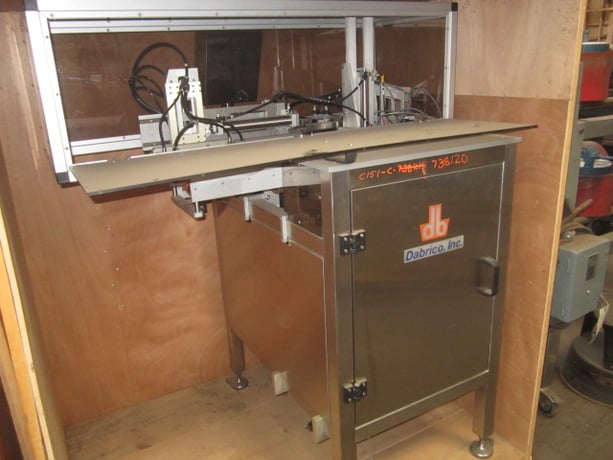 denester for syringe inspe, Dabrico, aluminum w/ Stainless Steel cabinet, 115 V, 2004 - Image 1