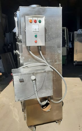 165 sq.ft., Shaker Style Filter Cleaning, Bin Vent Dust Collector, Stainless Steel, (20) 4.5" dia. x 31' L - Image 7