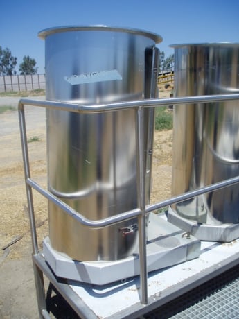 35 sq.ft., Reimelt, Bin Vent Type Dust Collector, (9) 5" dia. x 3' L cloth bags mounted in 24" dia. x 48" H - Image 3
