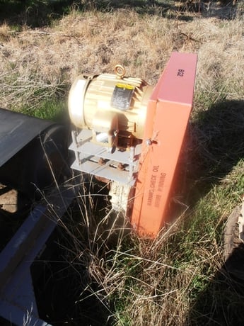 24" wide x 18' long, Belt Feeder, Carbon Steel, heavy duty rubber belt, 18" belt off ground, 3 HP, 1775 RPM - Image 5