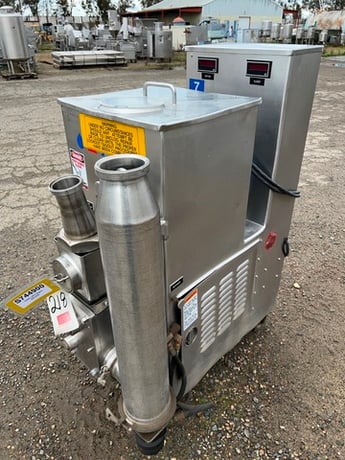 APV Crepaco #S430, Fruit Feeder, Stainless Steel, 16" x 17" x 16" deep hopper, 4" diameter x 20" L bottom - Image 2