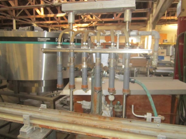Pressure Bottle Filler, 6-Head inline, 5/8" diameter Nozzles, pneumatically foot actuated - Image 4