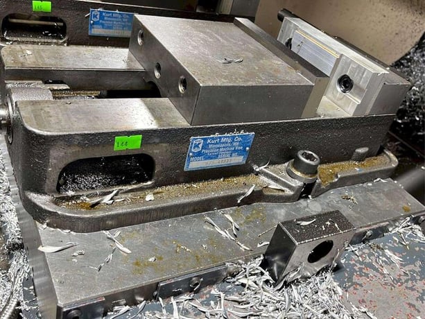 Kurt #D675, 6" CNC Machine Vise - Image 1