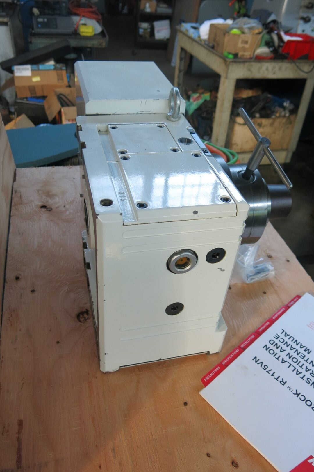 SMW #ACCU-ROCK-RT175VN, CNC 4th Axis, A-6 spindle taper, 1.26" through hole - Image 3