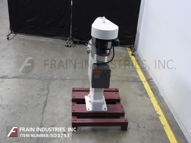 Sharples #AS-16V, vertical centrifuge with a maximum G force of 8435, 1200 RPM bowl speed, 5.1 liter bowl - Image 4