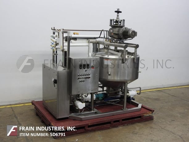 200 gallon APV #200, 316 Stainless Steel jacketed triple motion kettle meat inclusion system, 75 psi - Image 1