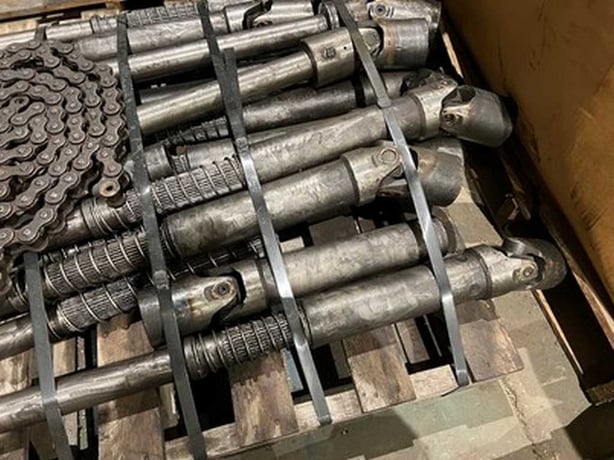 Pinion Box, Herr Voss, 19 rolls, for 72" x 3.50" diameter Roll leveler, 150 HP capacity, rebuilt 2021 - Image 5