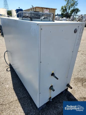 7.6 Ton, MTA #TAE-EVO-081, Chiller, air cooled, R407c refrigerant, 20 hp pump, 460 volts, 3 phase, serial# - Image 4