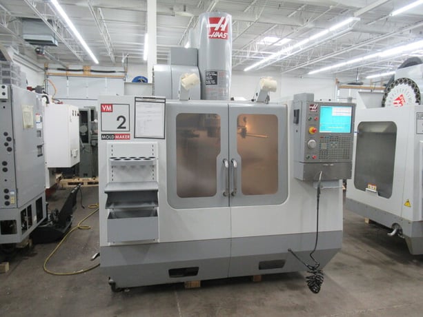 Haas #VM-2, CNC vertical machining center w/4th Axis drive, chip auger, coolant system, rigid tapping - Image 2