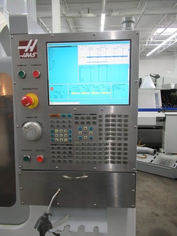 Haas #VM-2, CNC vertical machining center w/4th Axis drive, chip auger, coolant system, rigid tapping - Image 5