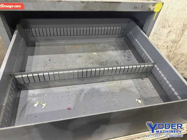 3 Drawer Vidmar cabinet - Image 7