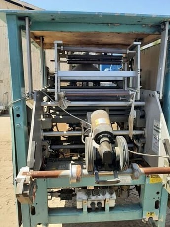 #SB6C, triangle vertical form/fi, single tube w/vacuum pull-down belts, 9" width jaws, 14.5" max vertical seal - Image 5