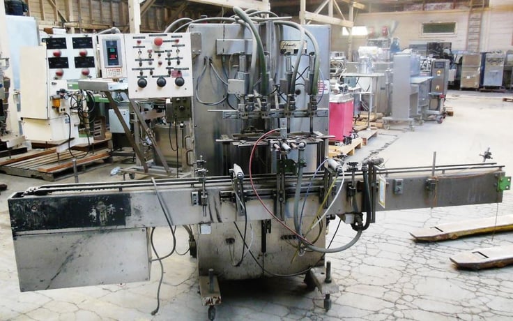 Filamatic #CVKM-300-1, Piston Filler, (4) pistons w/1000 centers or 1 liter capacity each, 460 V - Image 1