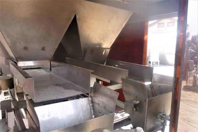 2-Lane Net Weigh Scale, 15" x 15" x 14" infeed hoppers, (2) 19" x 5.5" x 1" feeder pans, 5.5" x 4" x 4.5" - Image 4