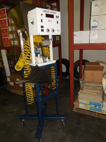 Weighpak #B1-MS, Vibratory Weigh Filler, w/5 lbs capacity Scale - Image 1