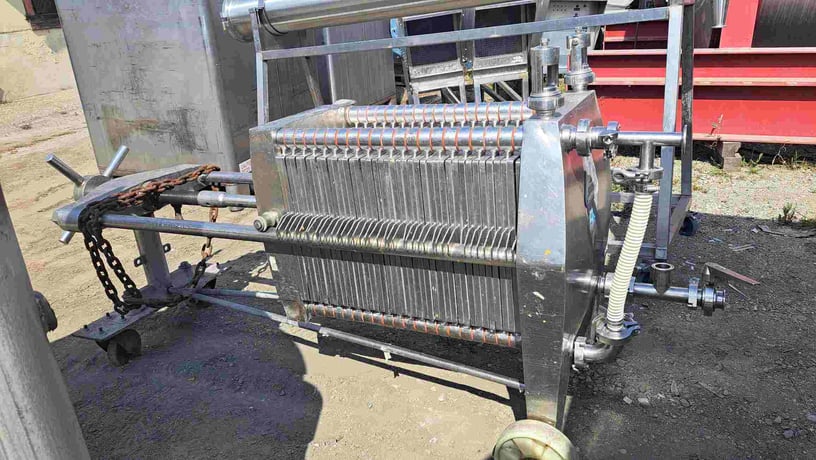 15 Schenk, Filter Plate & Frame Press, (21) 15" x 15" x 1/2" thick perforated plates, (21) 15" x 15" x 1.5 - Image 9