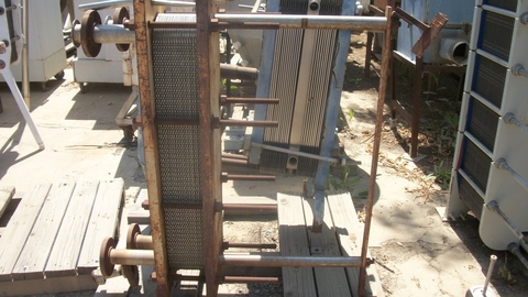 49 sq.ft., Graham, Sigma 1711, plate style heat exchanger, (36) 7.5" x 38" S/S plates, 2" inlet/outlet, 100 - Image 2