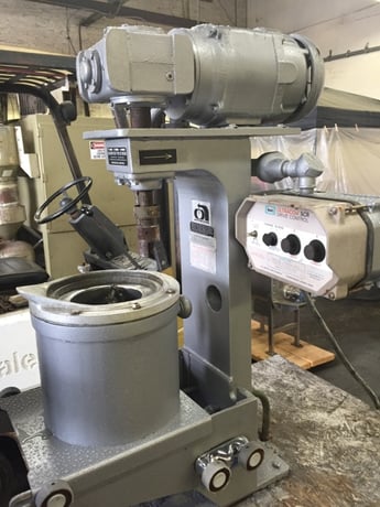 Union Process, Attritor Mill, 5" diameter x 6" deep Stainless Steel Jacketed Tank, includes Stainless Steel - Image 1