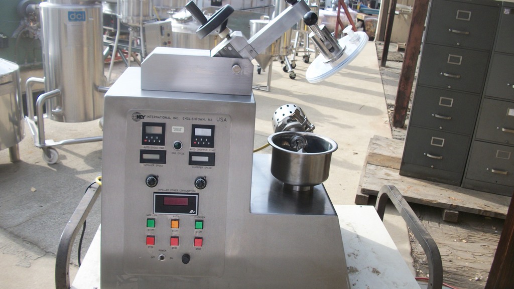 1 liter Key Technology #KG5, Bench Top High Shear Granulator/Mixer, 5.5" diameter x 3.5" deep Stainless Steel - Image 1