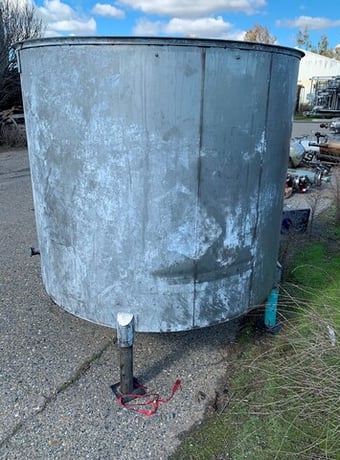 650 gallon Stainless Steel Tank, Single wall, OT/CB, 60" diameter x 56" high - Image 3