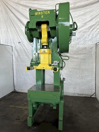 60 Ton, Minster #6, OBI Punch Press, 8" stroke, 17" Shut Height, 3" slide adj., 32" x 21" bed, 90 SPM - Image 2