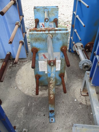 13 sq.ft., APV, plate heat exchanger, 145 psi, 300°F, 316 Stainless Steel plate, 1994 - Image 5