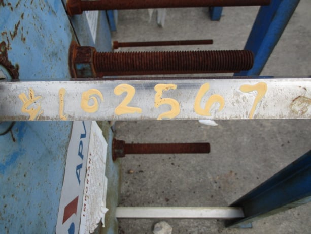 8 sq.ft., APV, 316SS plate exchanger, 145 psi, 300° F, 7 plates, 8" W x 22" L plates, 1994 - Image 2