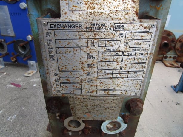13 sq.ft., APV, plate heat exchanger, 145 psi, (11) plates, 8" W x 22" L plates, 300&deg;F, 1994 - Image 5
