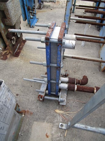 3 sq.ft., Alfa-Laval, M3-FG, plate heat exchanger, 150 psi, 300°F, Carbon Steel frame, 316 Stainless Steel - Image 3