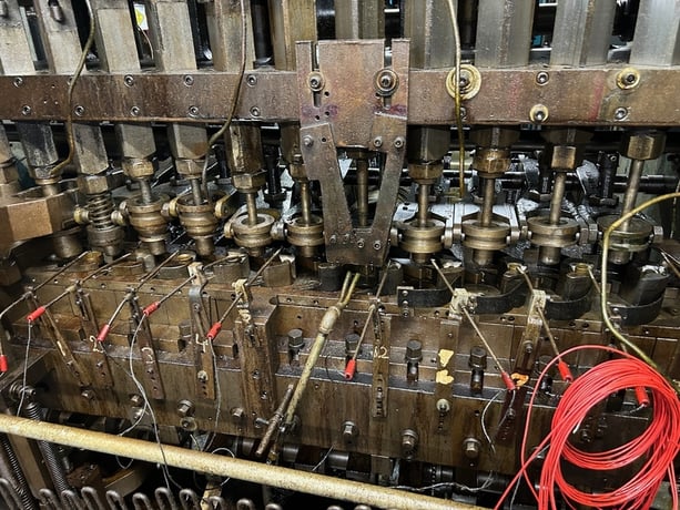 Platarg #912, ICOP transfer press, 6.5" stroke, 6" W chopper, strip & release on 11 stripper forks, air - Image 5