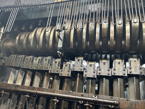 Platarg #912, ICOP transfer press, 6.5" stroke, 6" W chopper, strip & release on 11 stripper forks, air - Image 6