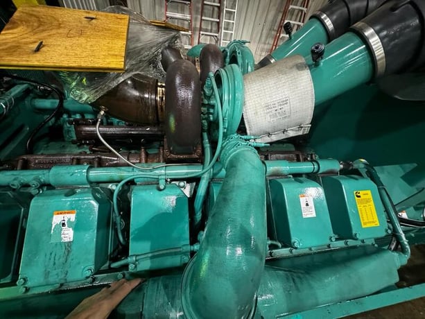 1000 KW Cummins #1000DFJD, diesel generator, 766.4 hours, 1997 - Image 8