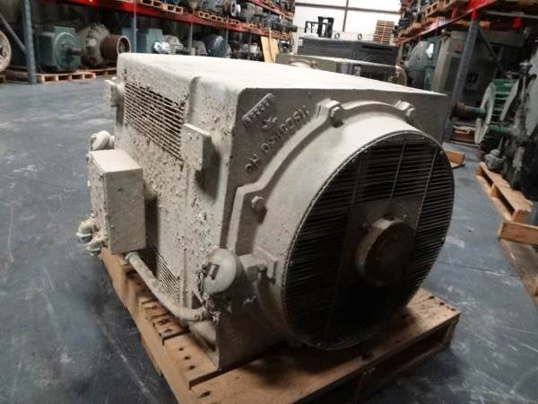 250 HP 1190 RPM General Electric, Frame 509L/509LL, weather protected enclosure type 2, BB, 2300/4000 Volts - Image 2